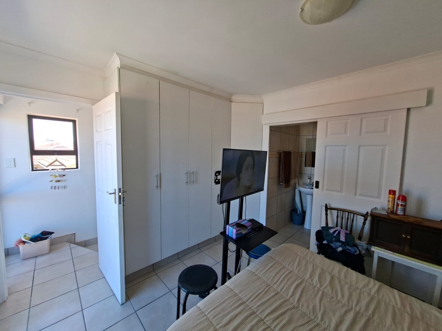 2 Bedroom Property for Sale in Tergniet Western Cape